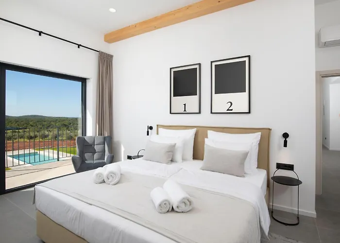 In With Sauna * Bale